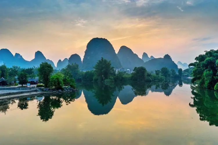 网络化精密工业
